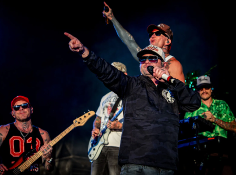 Hollywood Undead Live in St Louis – Concert Gallery & Review from theartsstl.com